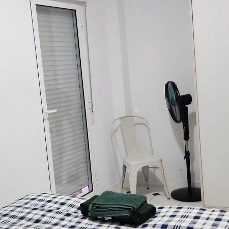 Appartement El Rinconcito Cubano En El Centro à Almería Extérieur photo