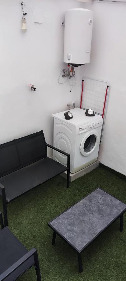 Appartement El Rinconcito Cubano En El Centro à Almería Extérieur photo