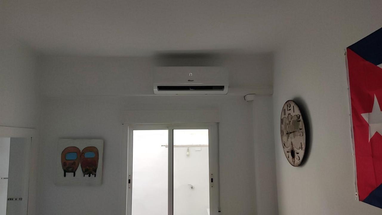 Appartement El Rinconcito Cubano En El Centro à Almería Extérieur photo